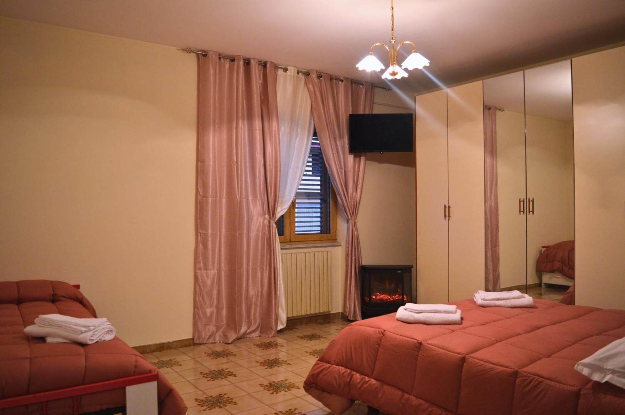 B&B Da Zia Rosa Oliveto Citra Екстер'єр фото